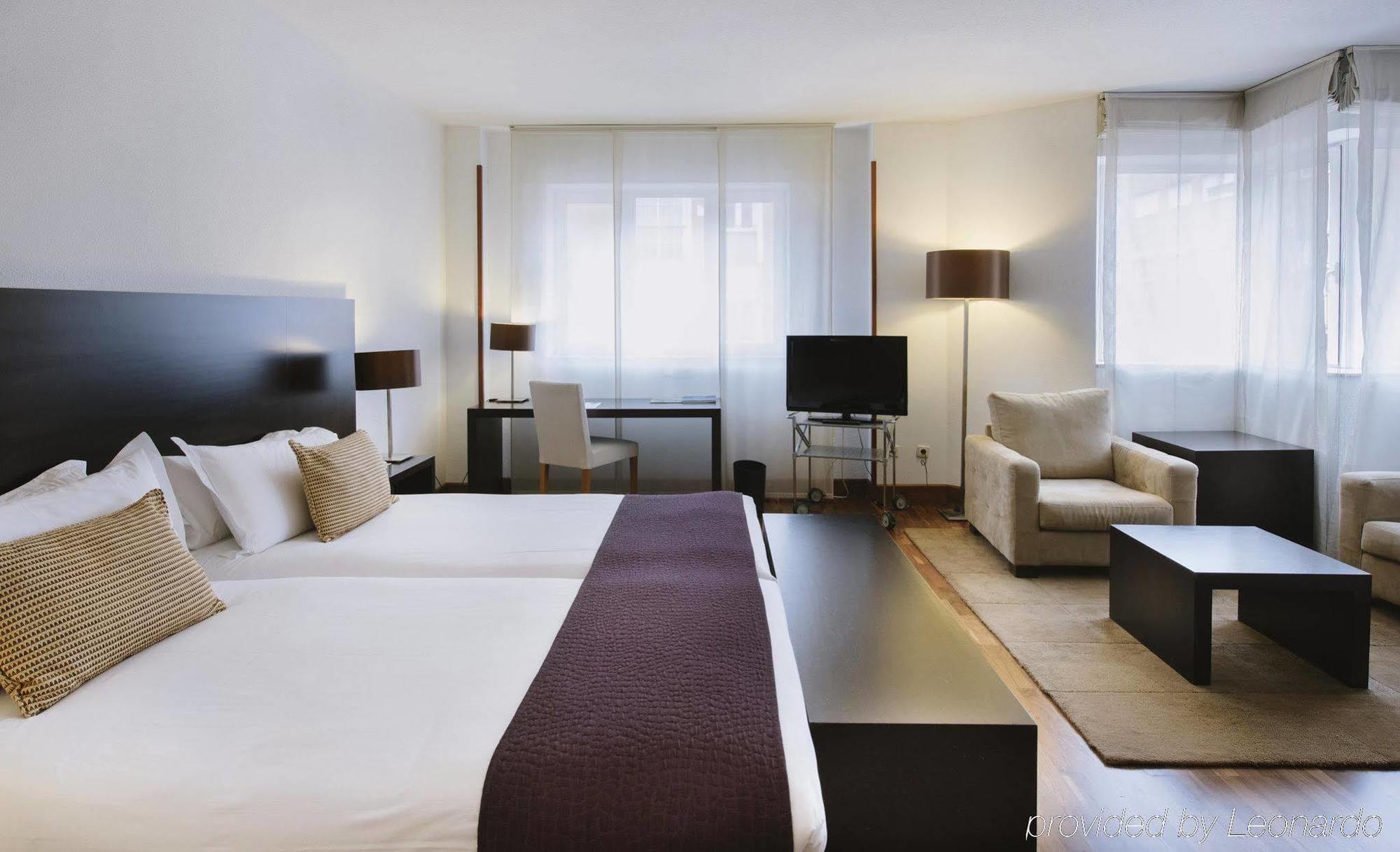 Rafaelhoteles Atocha Μαδρίτη Εξωτερικό φωτογραφία