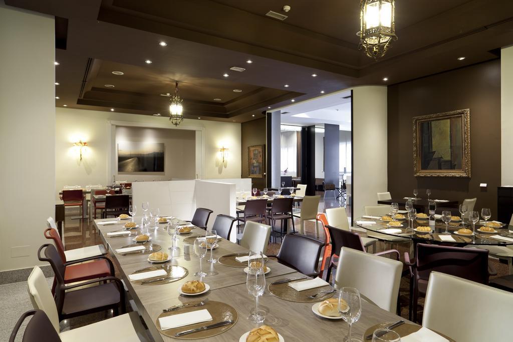 Rafaelhoteles Atocha Μαδρίτη Εξωτερικό φωτογραφία
