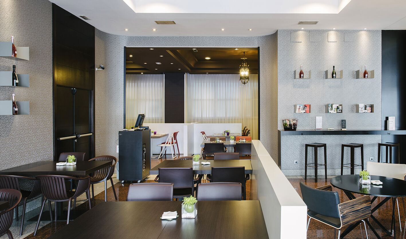 Rafaelhoteles Atocha Μαδρίτη Εξωτερικό φωτογραφία